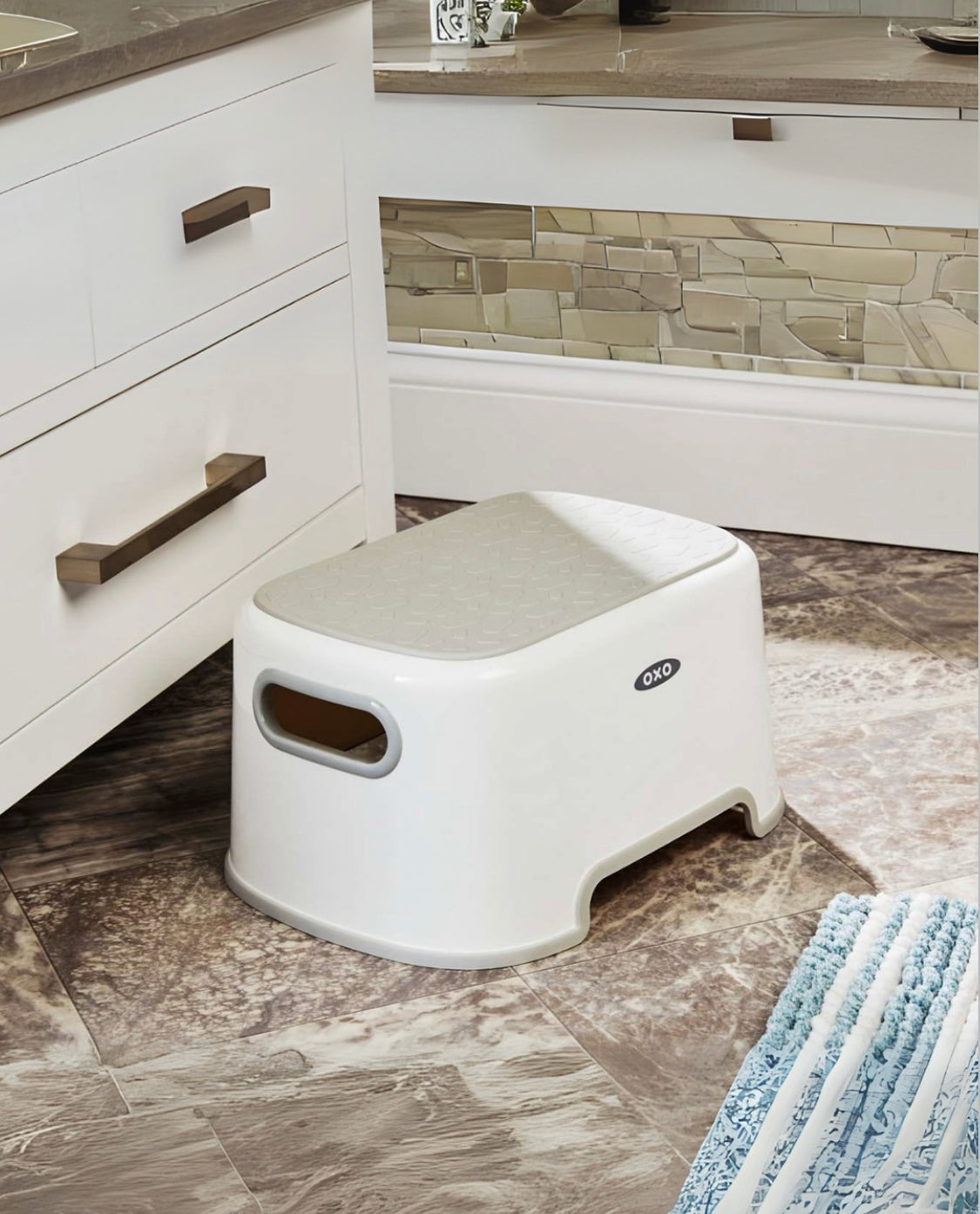 Oxo tot Step Stool