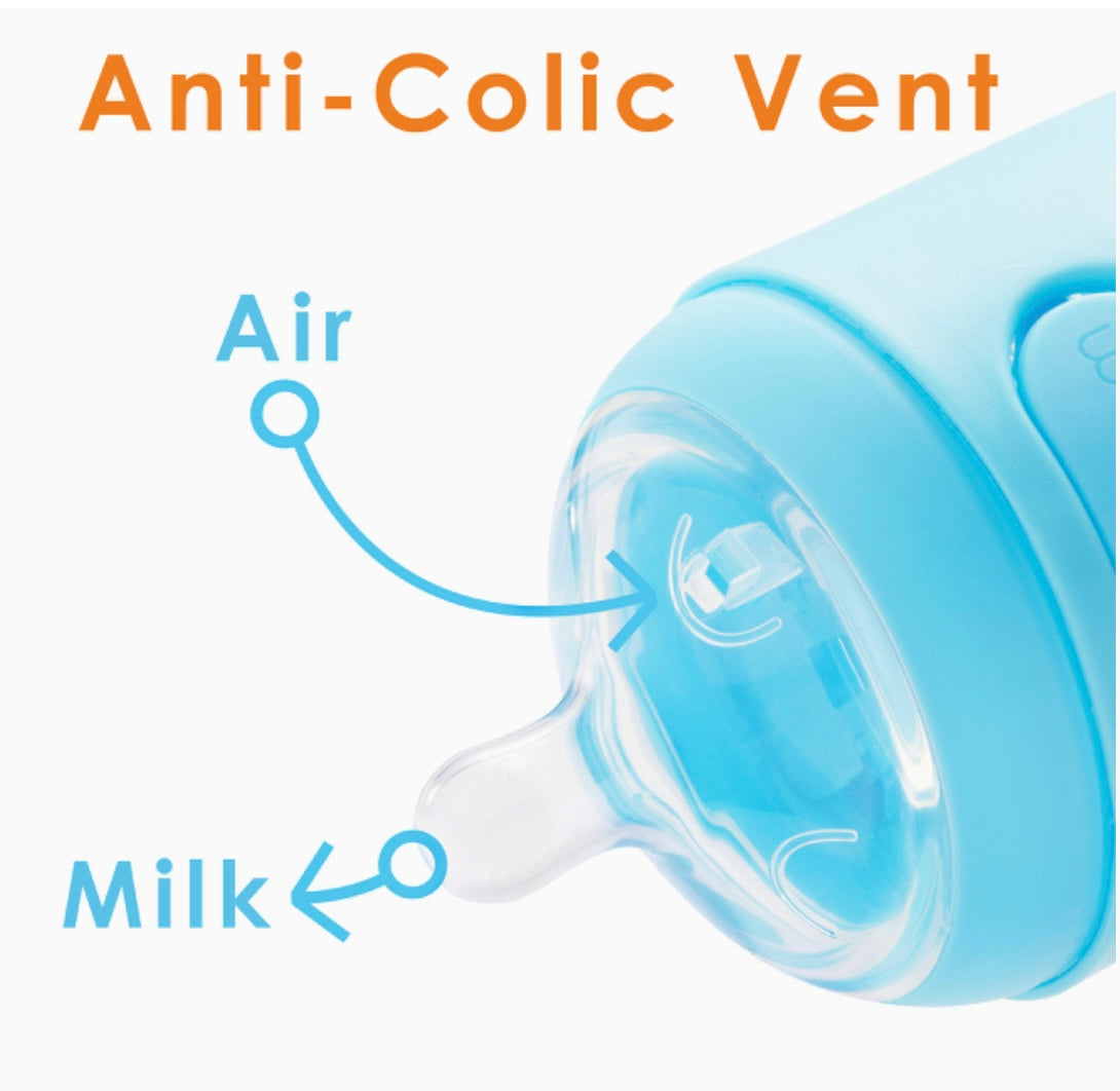 PopYum Anti-Colic Formula Making Baby Bottle