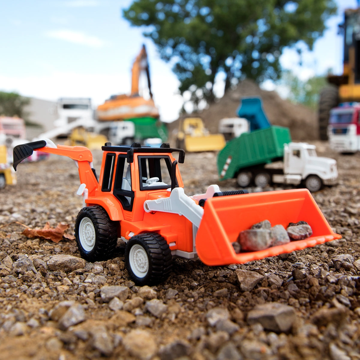 Micro Backhoe Loader